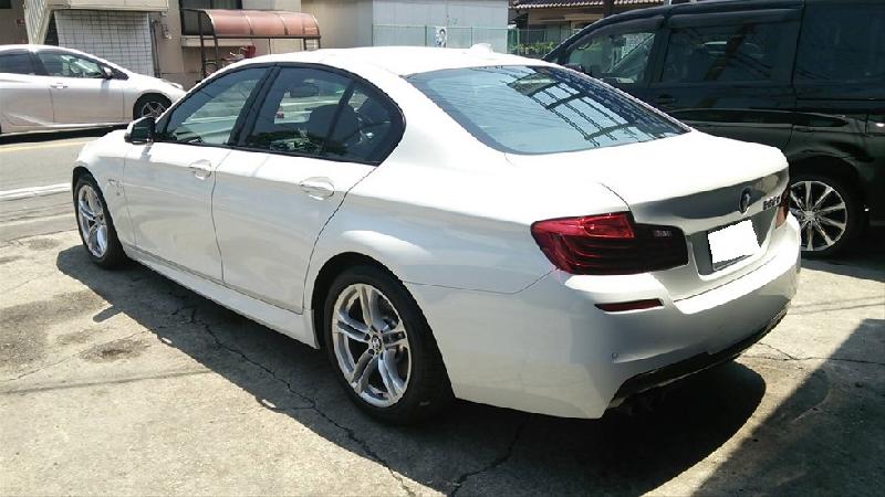 BMW　板金施工事例