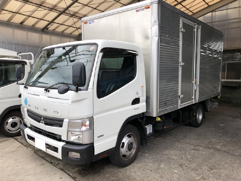 キャンター　サイドパネル修理　鈑金塗装施工事例